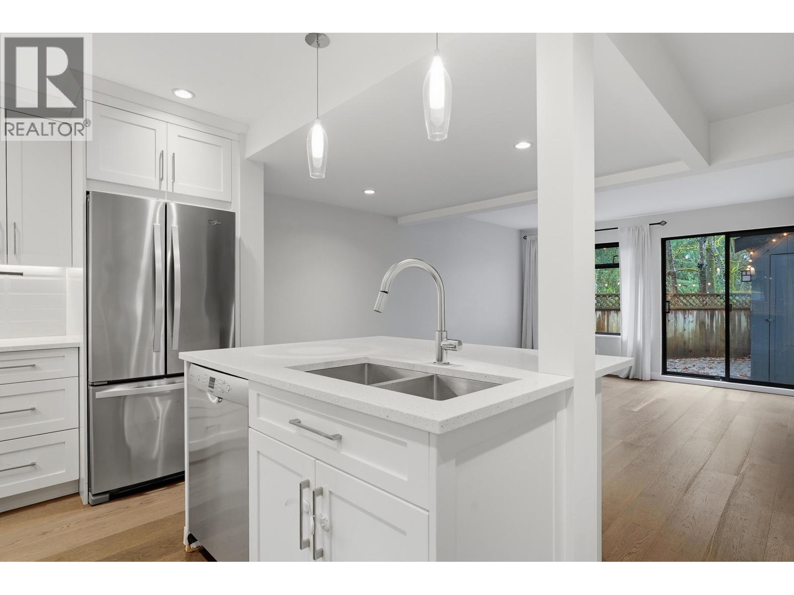 932 Blackstock Road, Port Moody, British Columbia  V3H 3S1 - Photo 6 - R3086871