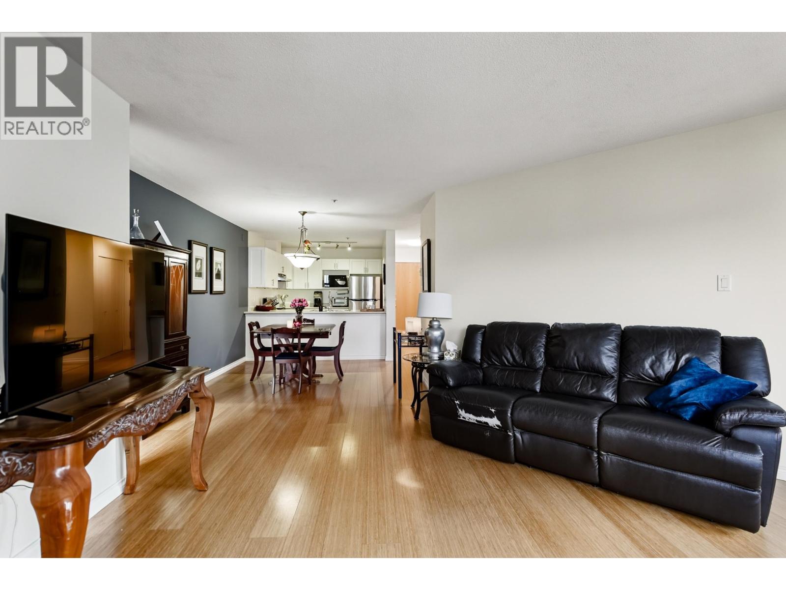 320 1220 Lasalle Place, Coquitlam, British Columbia  V3B 7L6 - Photo 7 - R3086880