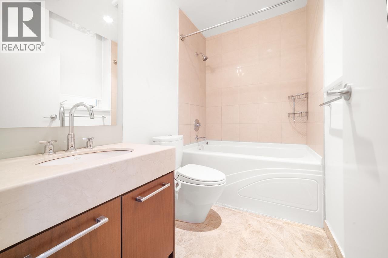 100 9 Smithe Mews, Vancouver, British Columbia  V6B 0B6 - Photo 30 - R3086861