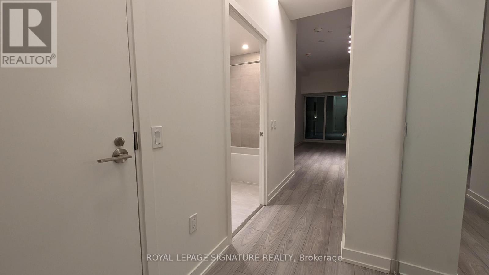 808 - 120 Broadway Avenue, Toronto, Ontario  M4P 0E9 - Photo 14 - C12760084