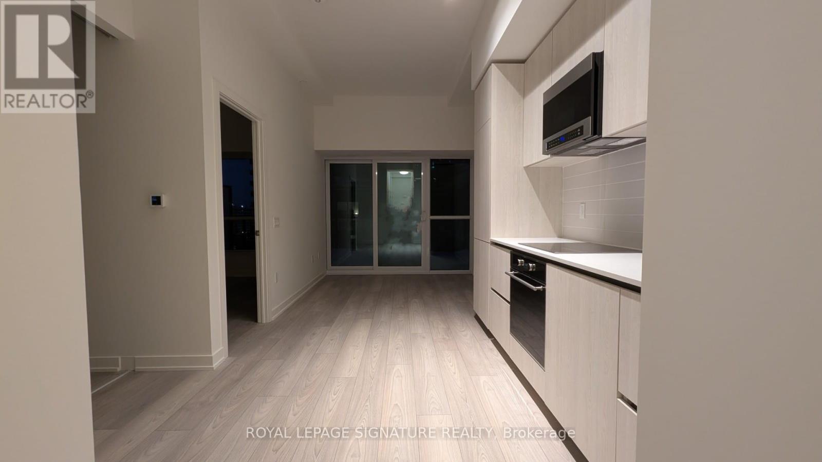 808 - 120 Broadway Avenue, Toronto, Ontario  M4P 0E9 - Photo 3 - C12760084