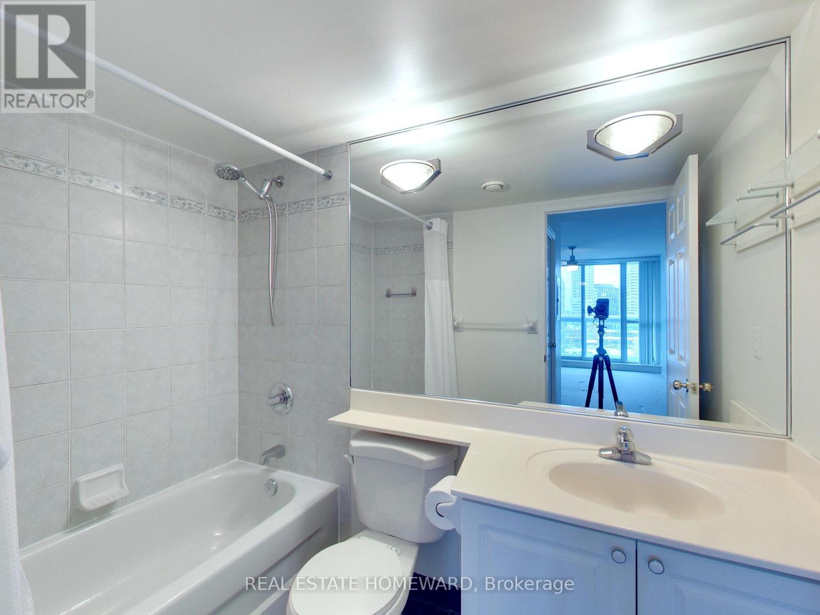 1111 - 109 Front Street E, Toronto, Ontario  M5A 4P7 - Photo 31 - C12760096