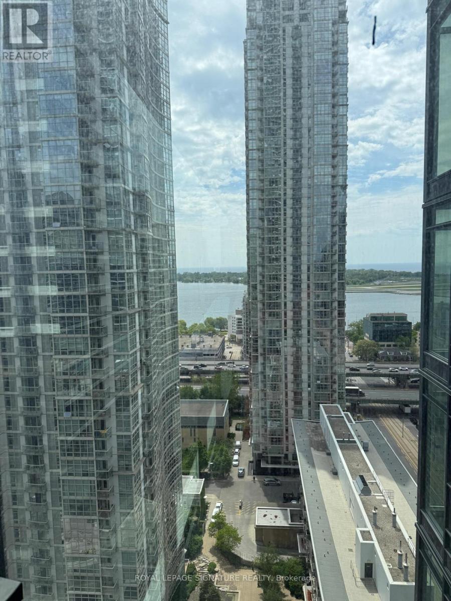 2309 - 3 Concord Cityplace Way, Toronto, Ontario  M5V 0X4 - Photo 2 - C12760112