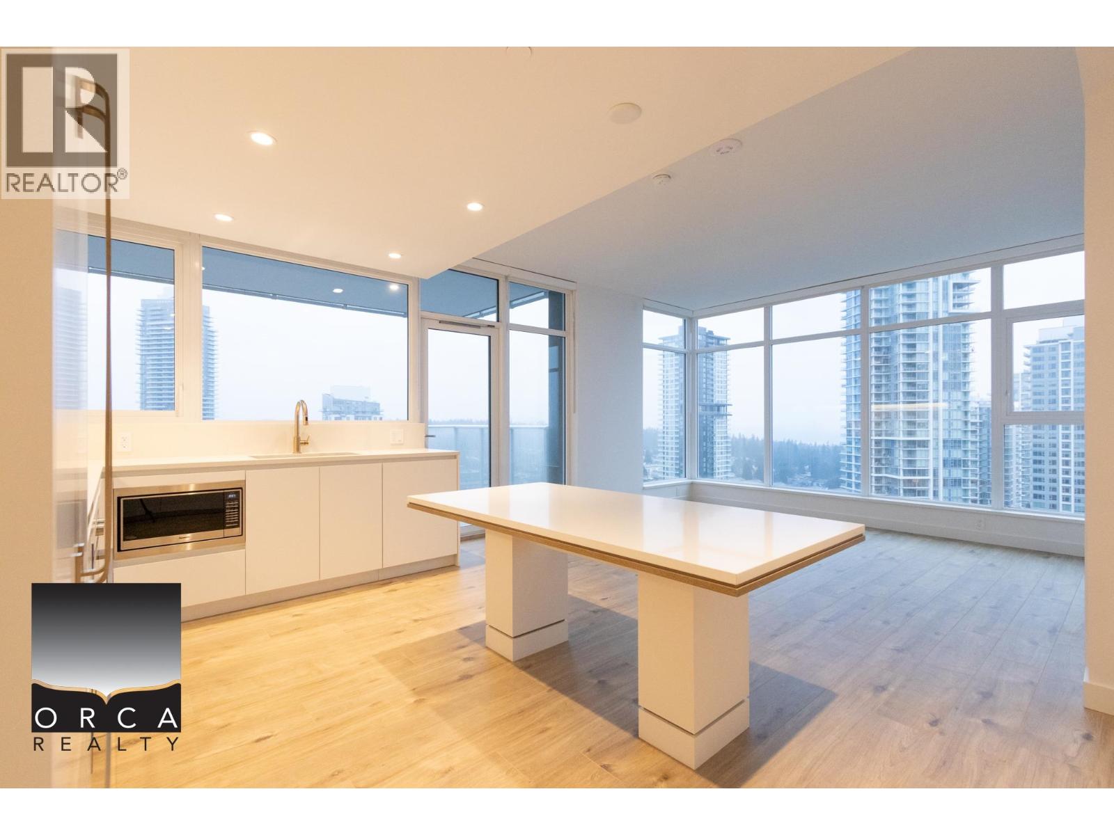 2605 720 Farrow Street, Coquitlam, British Columbia  V3J 3S5 - Photo 2 - R3086670