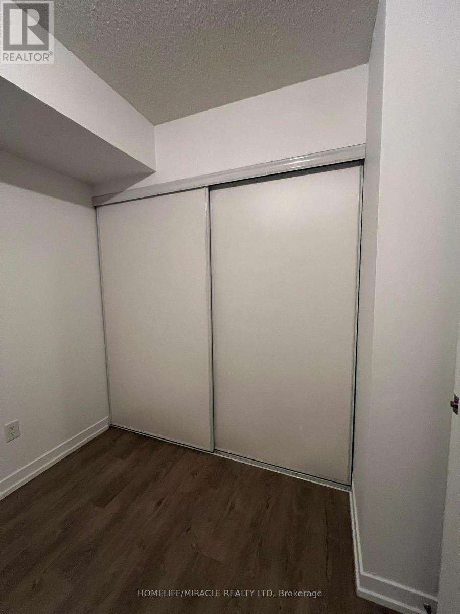 908 - 1420 Dupont Road, Toronto, Ontario  P1B 8Z4 - Photo 12 - W12760082