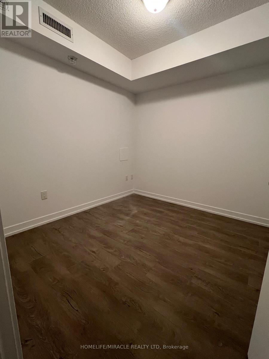 908 - 1420 Dupont Road, Toronto, Ontario  P1B 8Z4 - Photo 13 - W12760082