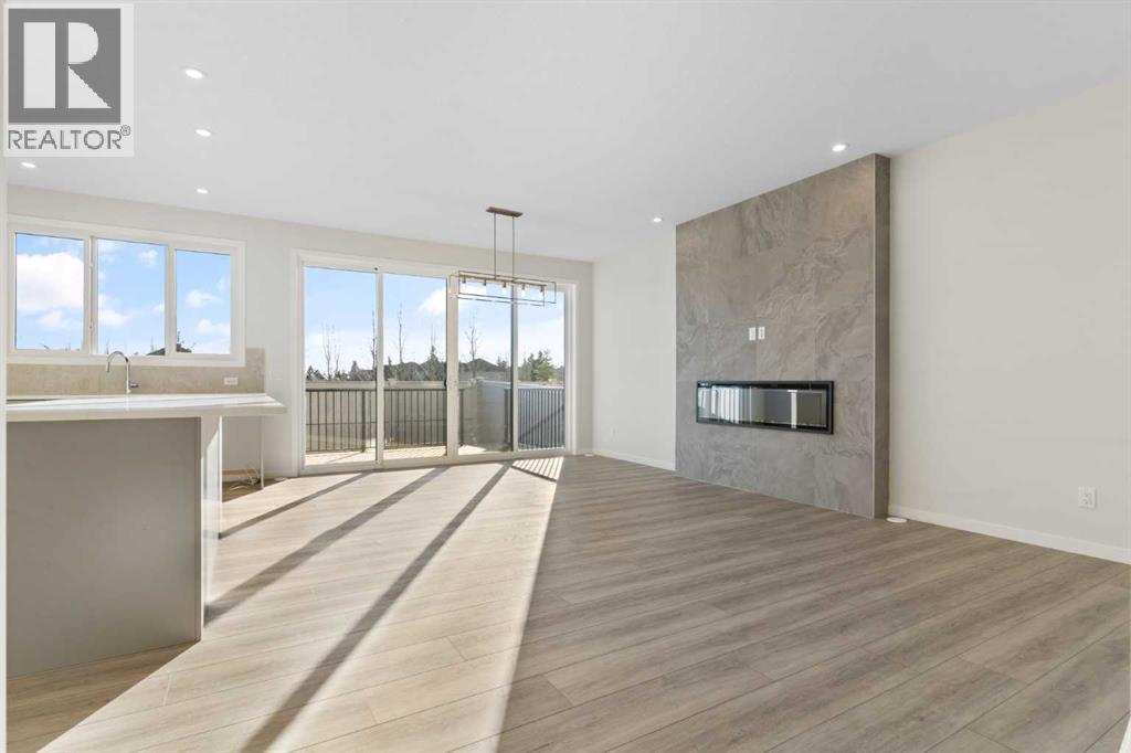 218 West Grove Lane Sw, Calgary, Alberta  T3H 6E3 - Photo 11 - A2269417