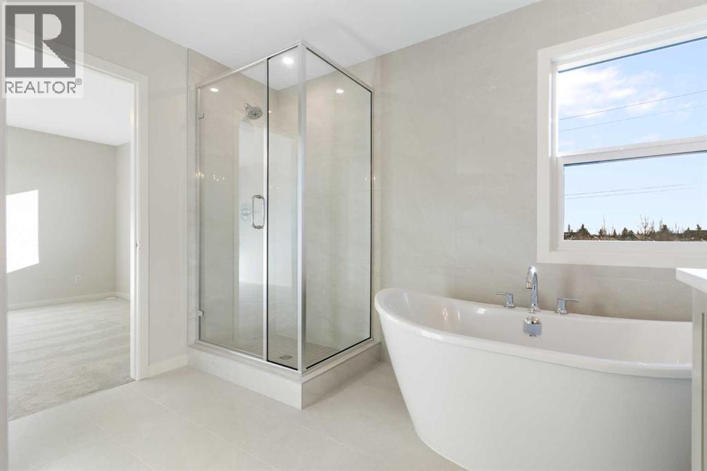 218 West Grove Lane Sw, Calgary, Alberta  T3H 6E3 - Photo 25 - A2269417