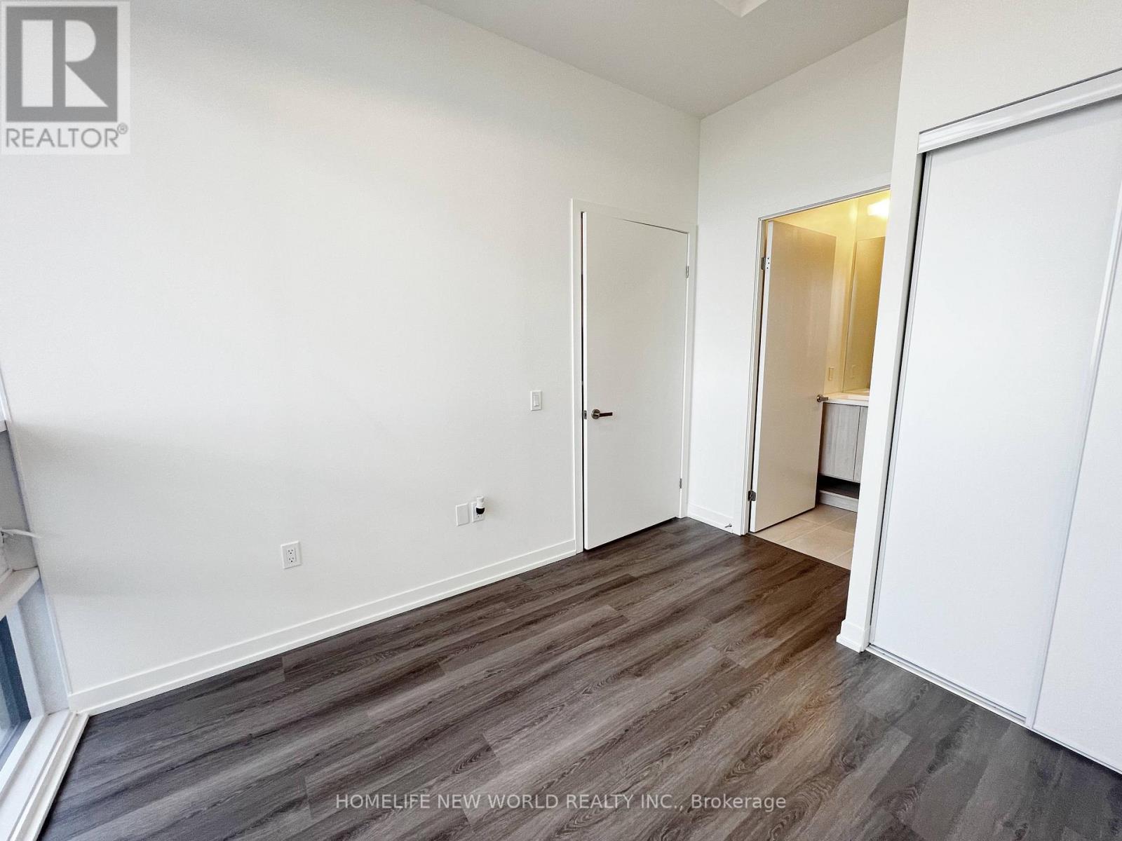 4802 - 138 Downes Street, Toronto, Ontario  M5E 0E4 - Photo 6 - C12699606
