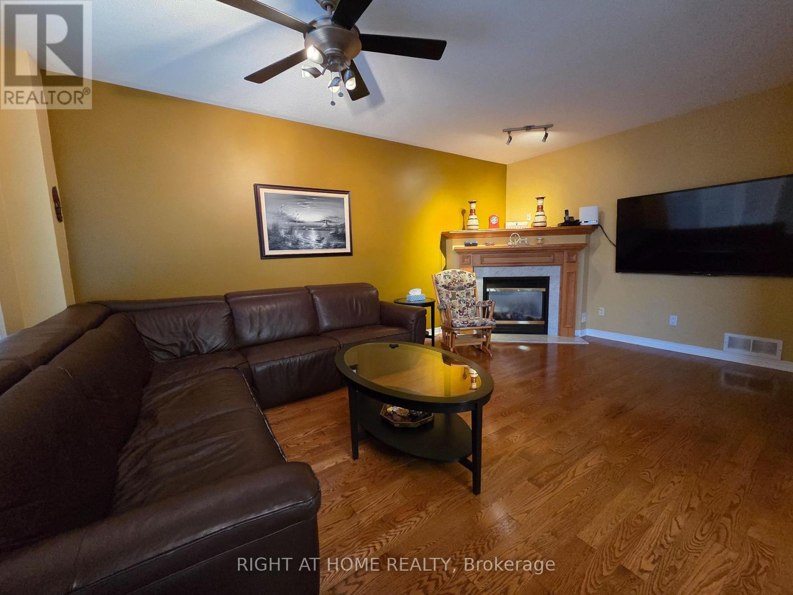 96 Maple Stand Way, Ottawa, Ontario  K2G 6R3 - Photo 13 - X12760128