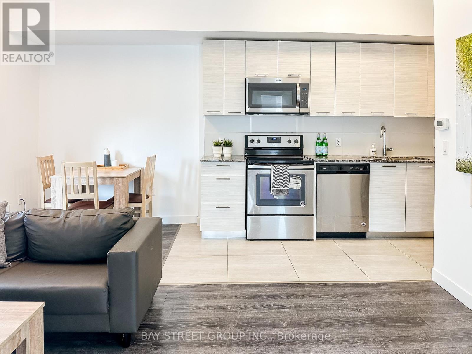 308 - 251 Hemlock St, Waterloo, Ontario  N2L 0H2 - Photo 10 - X12750052