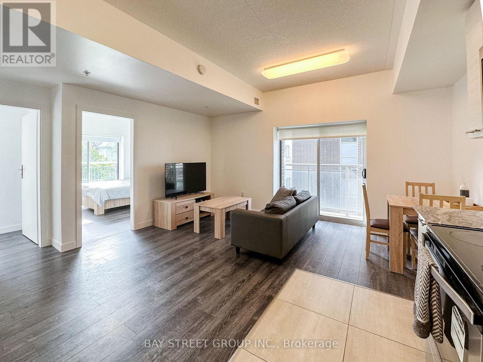 308 - 251 Hemlock St, Waterloo, Ontario  N2L 0H2 - Photo 6 - X12750052