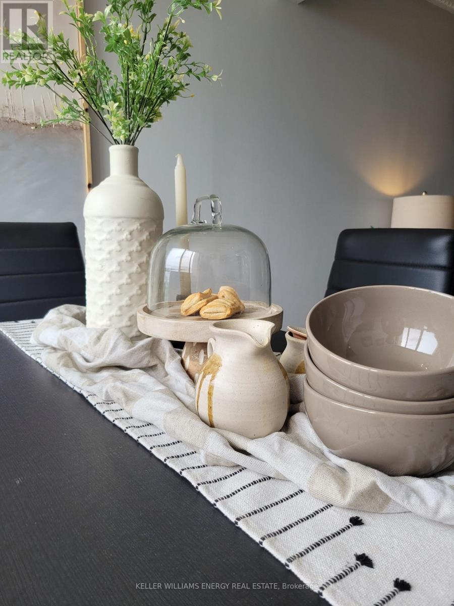 1606 - 41 Markbrook Lane, Toronto, Ontario  M9V 5E6 - Photo 8 - W12760124