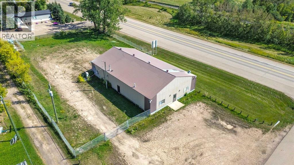 24 Railway Avenue, Erskine, Alberta  T0C 1C0 - Photo 5 - A2252164