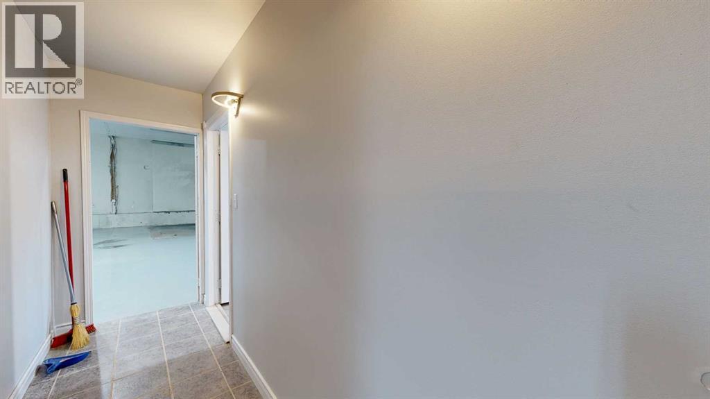 24 Railway Avenue, Erskine, Alberta  T0C 1C0 - Photo 34 - A2252164