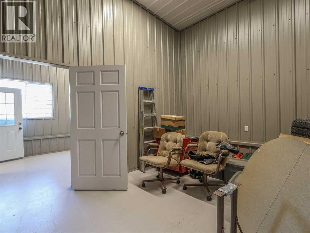 24 Railway Avenue, Erskine, Alberta  T0C 1C0 - Photo 27 - A2252164