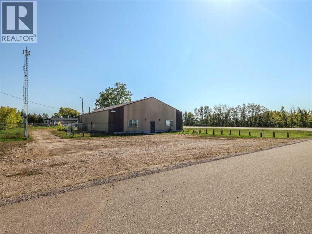 24 Railway Avenue, Erskine, Alberta  T0C 1C0 - Photo 40 - A2252164