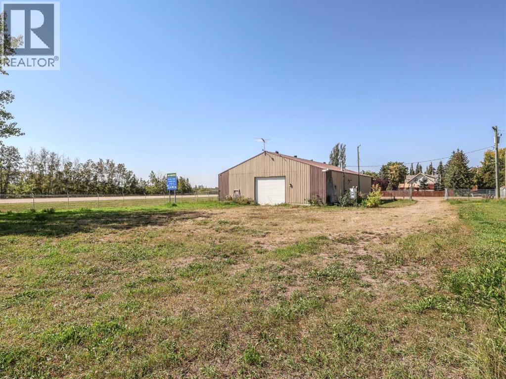 24 Railway Avenue, Erskine, Alberta  T0C 1C0 - Photo 44 - A2252164