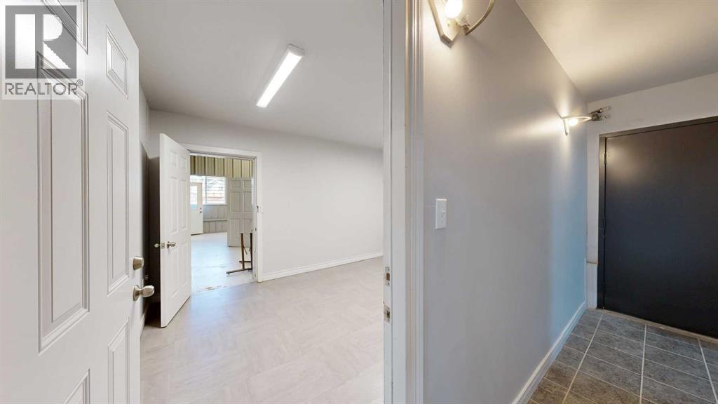 24 Railway Avenue, Erskine, Alberta  T0C 1C0 - Photo 32 - A2252164