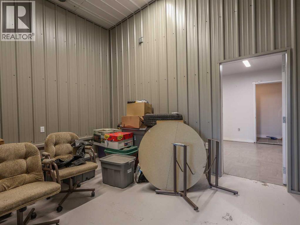 24 Railway Avenue, Erskine, Alberta  T0C 1C0 - Photo 26 - A2252164