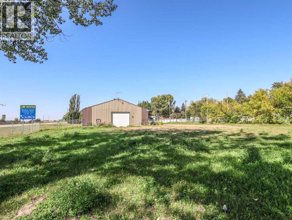 24 Railway Avenue, Erskine, Alberta  T0C 1C0 - Photo 45 - A2252164