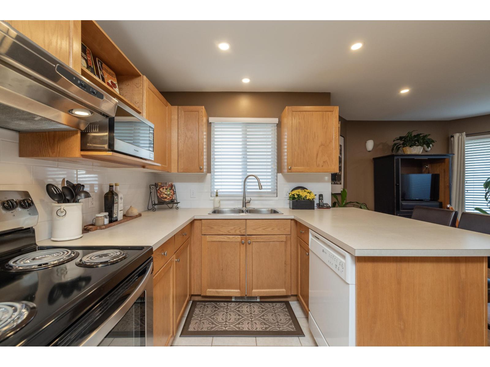 93 21928 48 Avenue, Langley, British Columbia  V3A 8H1 - Photo 11 - R3085211