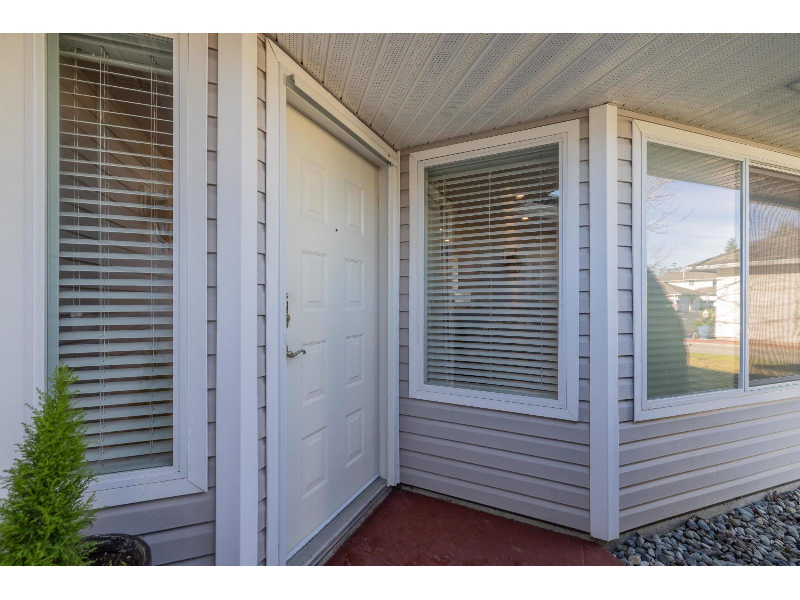 93 21928 48 Avenue, Langley, British Columbia  V3A 8H1 - Photo 3 - R3085211