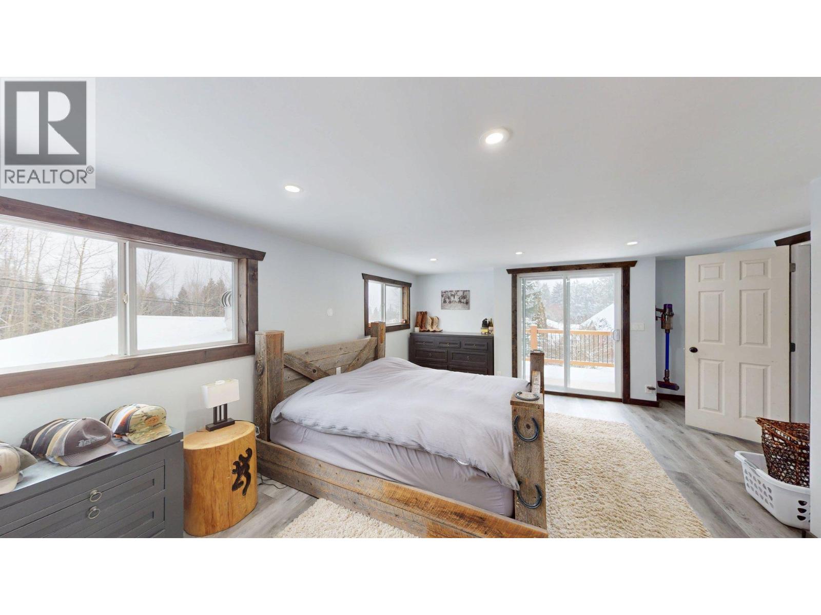 4219 Casino Road, Trail, British Columbia  V1R 4X3 - Photo 18 - 10373846