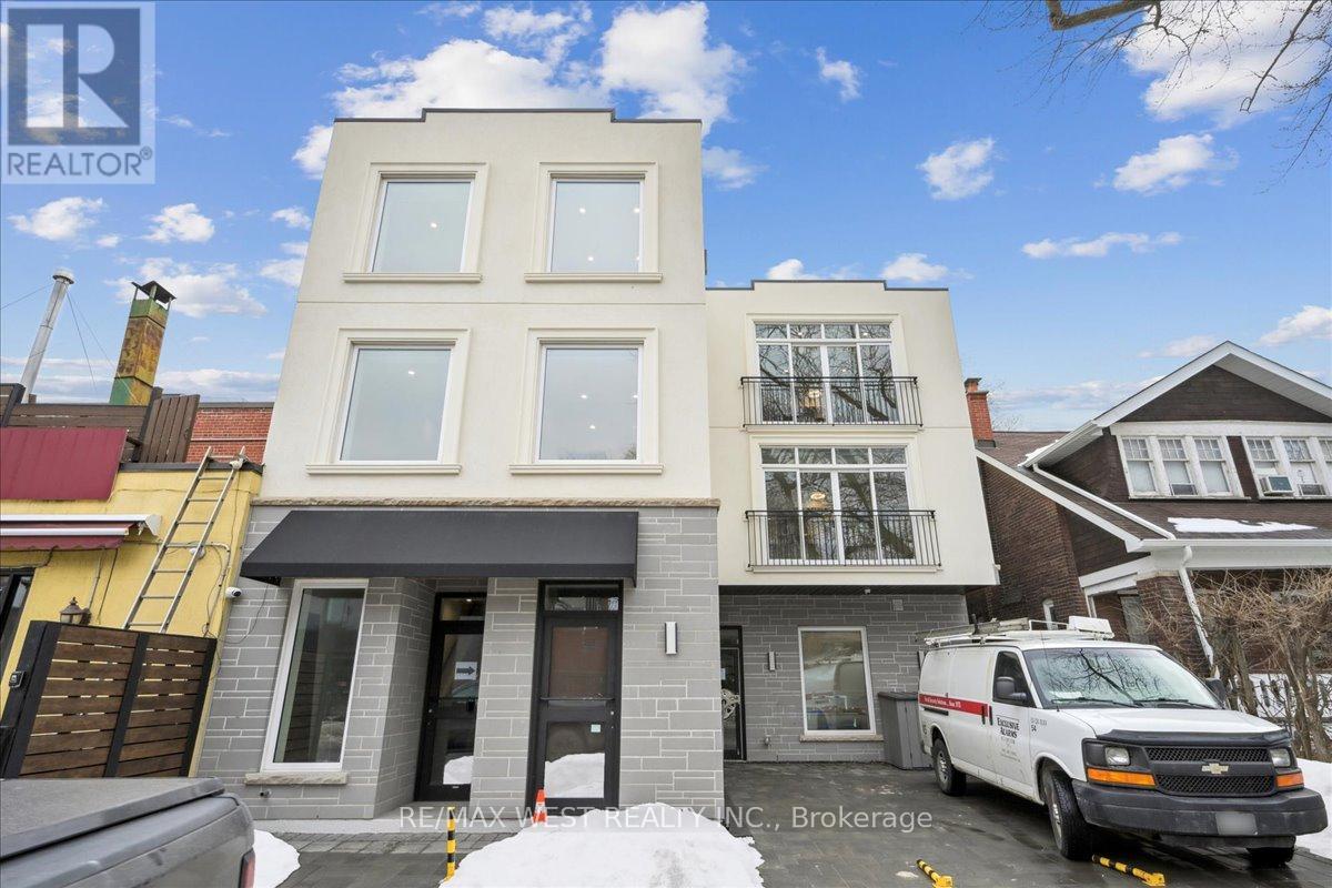 301 - 115 MONARCH PARK AVENUE, Toronto, Ontario