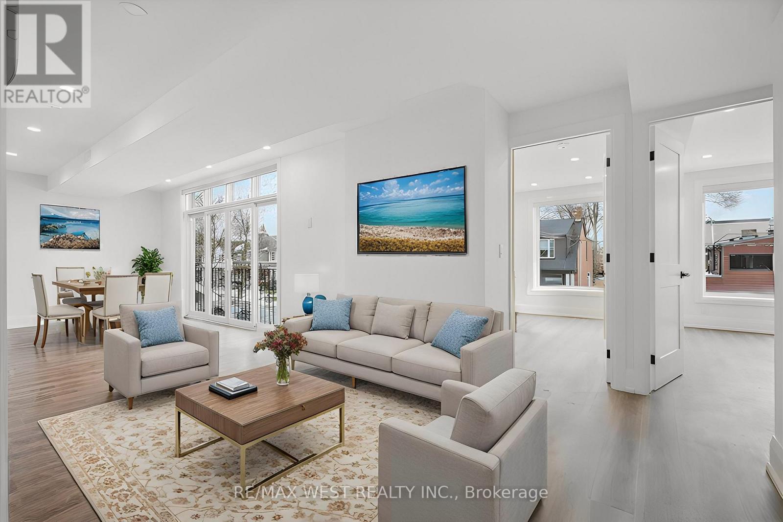 301 - 115 Monarch Park Avenue, Toronto, Ontario  M4J 4R1 - Photo 3 - E12760150