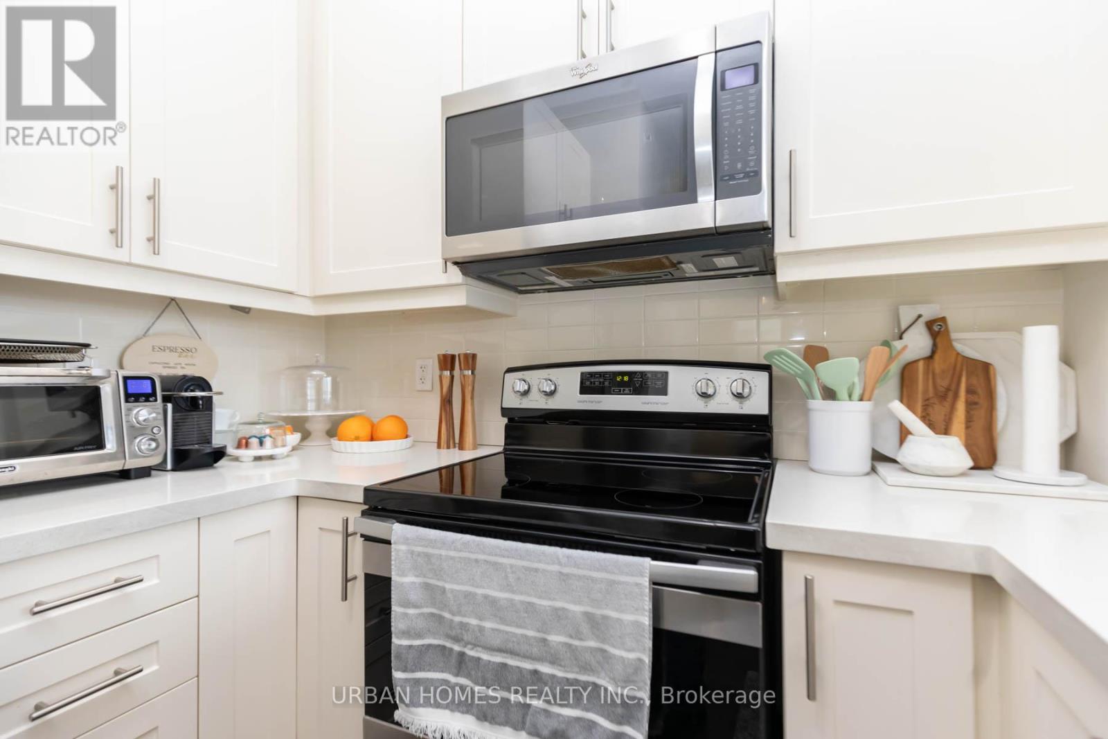 2605 - 2900 Highway 7 Road, Vaughan, Ontario  L4K 0G3 - Photo 15 - N12760116