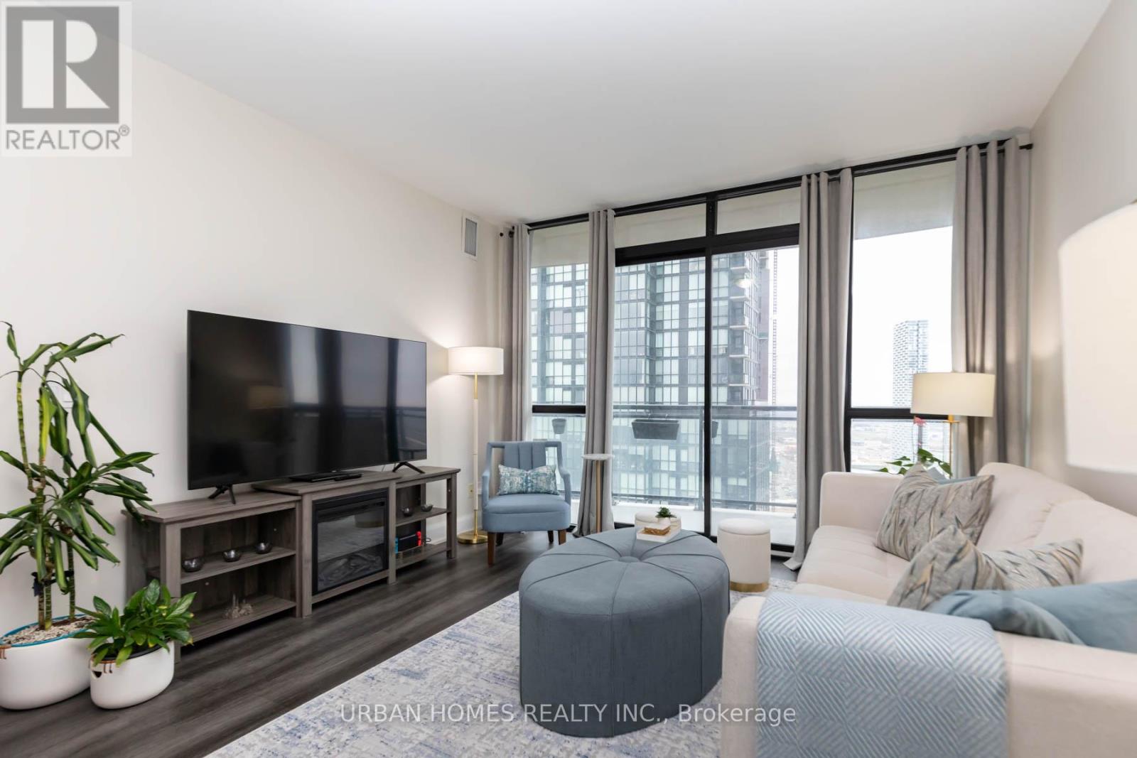 2605 - 2900 Highway 7 Road, Vaughan, Ontario  L4K 0G3 - Photo 5 - N12760116