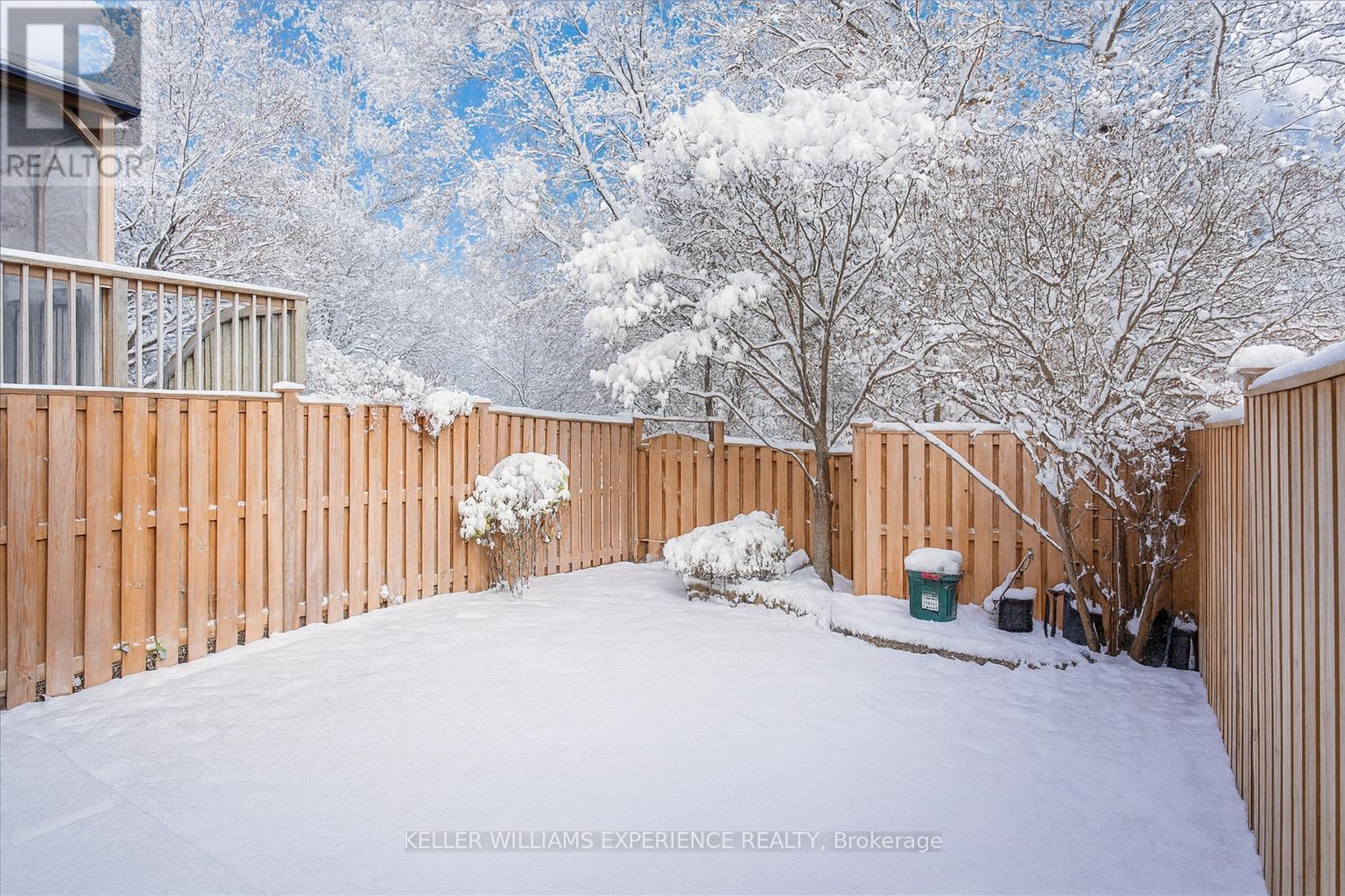 8 - 237 Steel Street, Barrie, Ontario  L4M 2H1 - Photo 4 - S12760164