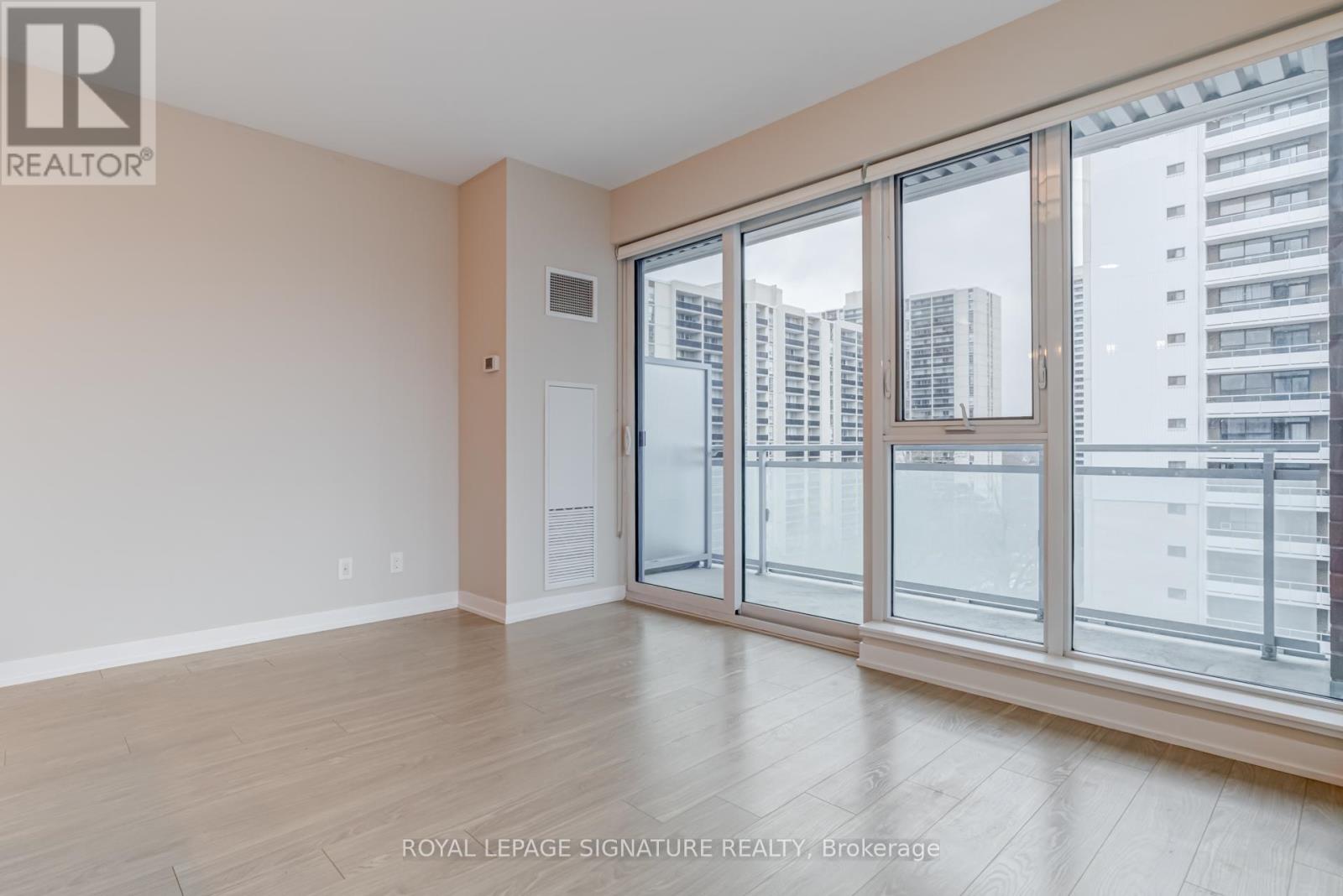 836 - 1830 Bloor Street W, Toronto, Ontario  M6P 0A2 - Photo 15 - W12760122