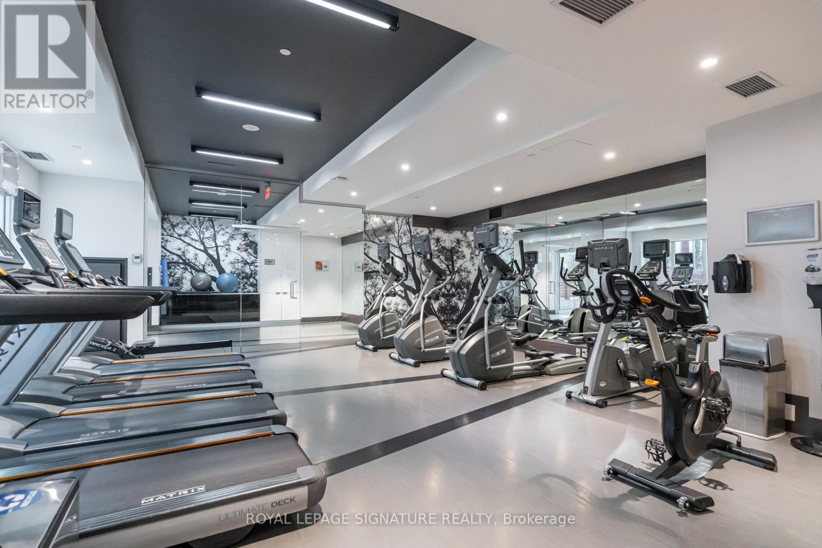 836 - 1830 Bloor Street W, Toronto, Ontario  M6P 0A2 - Photo 29 - W12760122