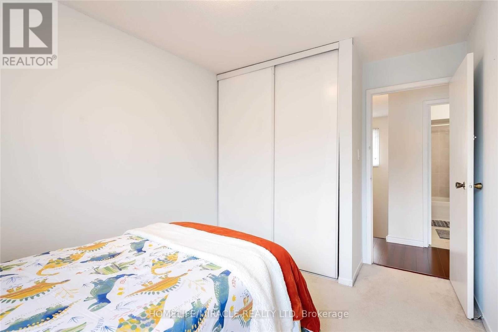 30 Brownridge Crescent, Toronto, Ontario  M9V 4M5 - Photo 26 - W12760140