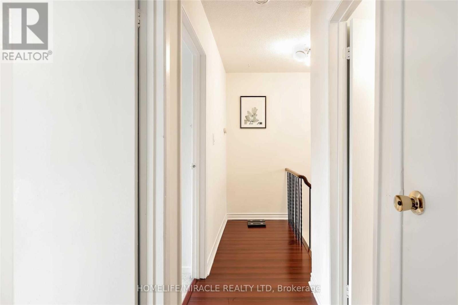 30 Brownridge Crescent, Toronto, Ontario  M9V 4M5 - Photo 27 - W12760140