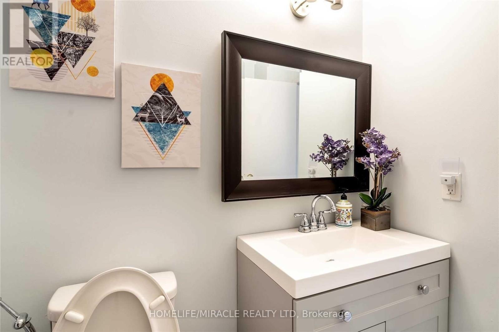 30 Brownridge Crescent, Toronto, Ontario  M9V 4M5 - Photo 29 - W12760140