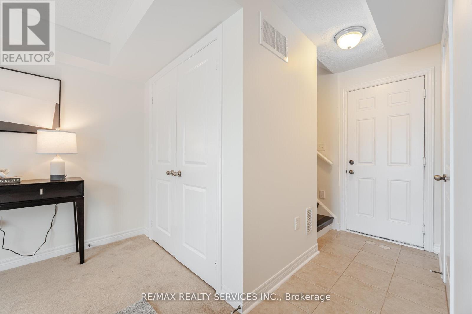 60 Soldier Street, Brampton, Ontario  L7A 4B7 - Photo 23 - W12760144