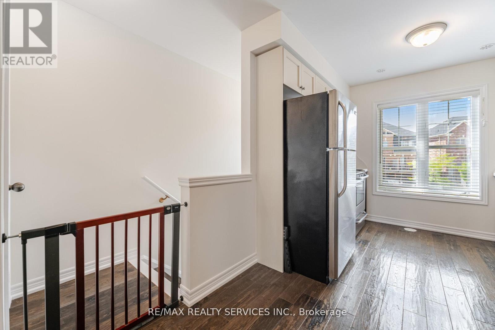 60 Soldier Street, Brampton, Ontario  L7A 4B7 - Photo 6 - W12760144