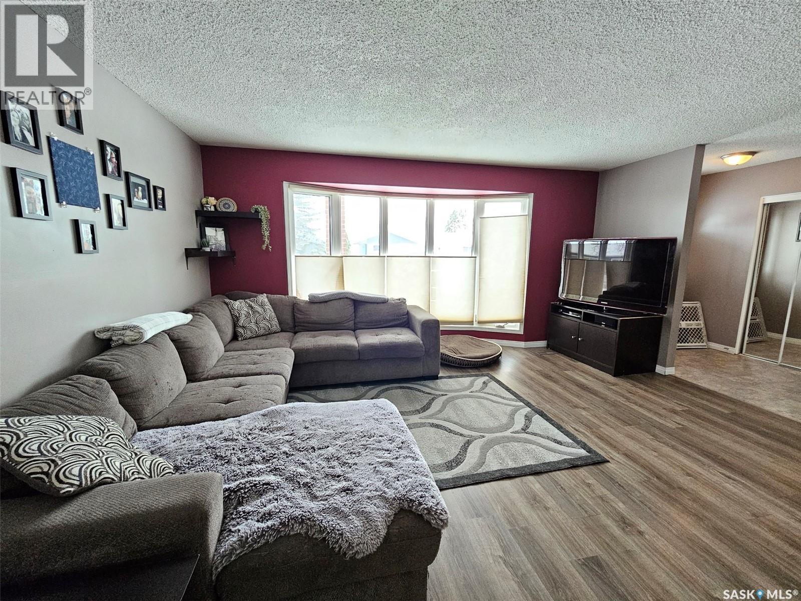 35 Mountain Drive, Carlyle, Saskatchewan  S0C 0R0 - Photo 13 - SK027956