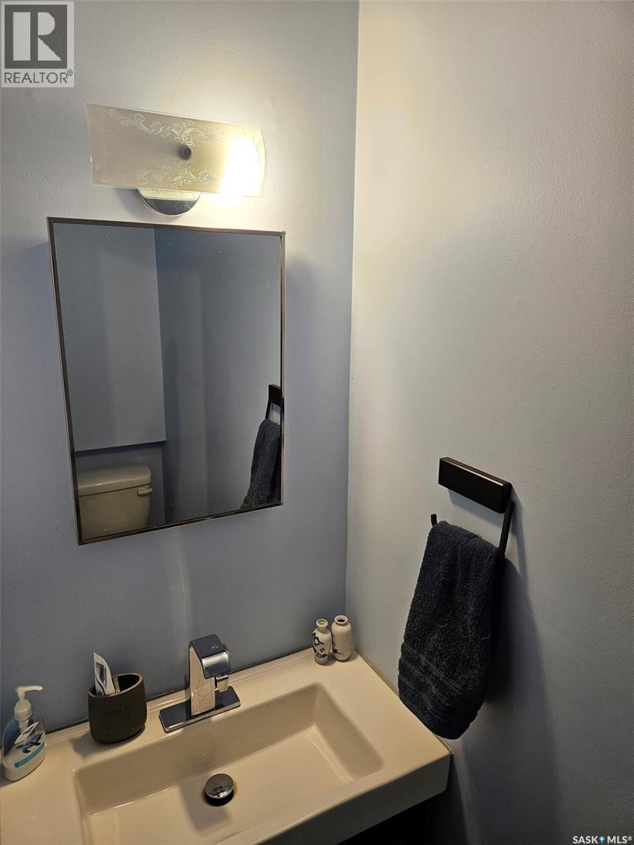 35 Mountain Drive, Carlyle, Saskatchewan  S0C 0R0 - Photo 27 - SK027956