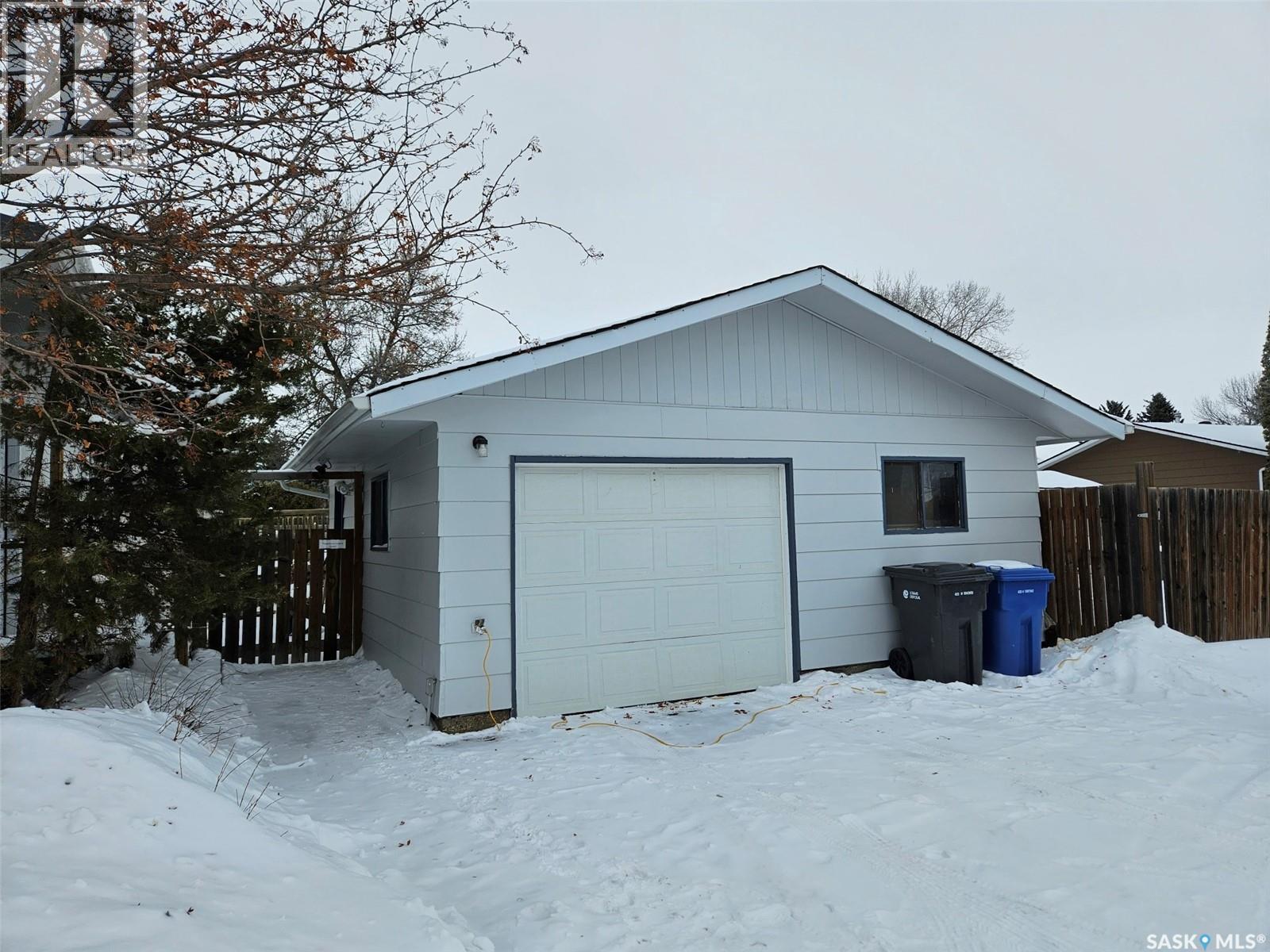 35 Mountain Drive, Carlyle, Saskatchewan  S0C 0R0 - Photo 3 - SK027956