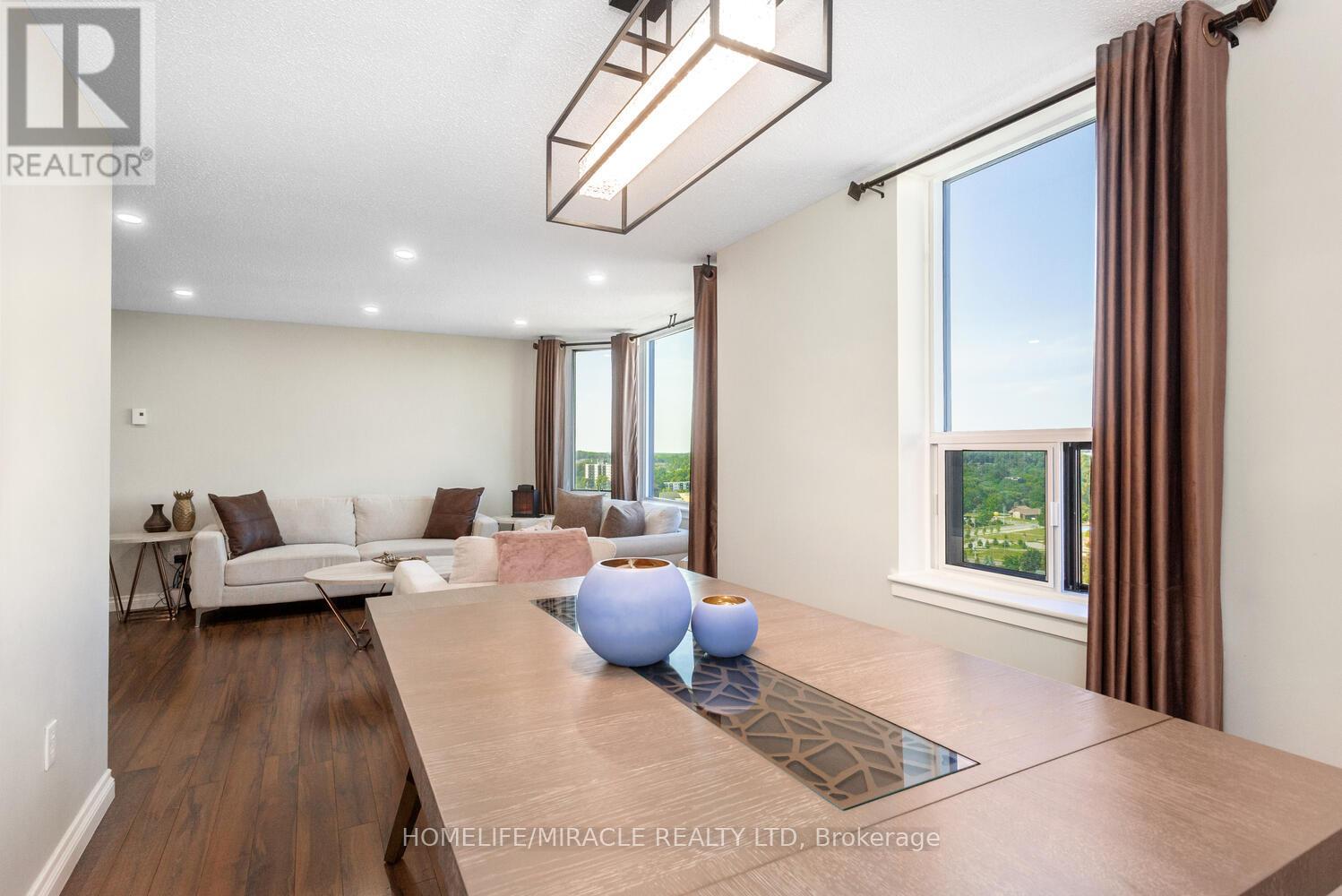 1705 - 35 Green Valley Drive, Kitchener, Ontario  N2P 2A5 - Photo 14 - X12760126