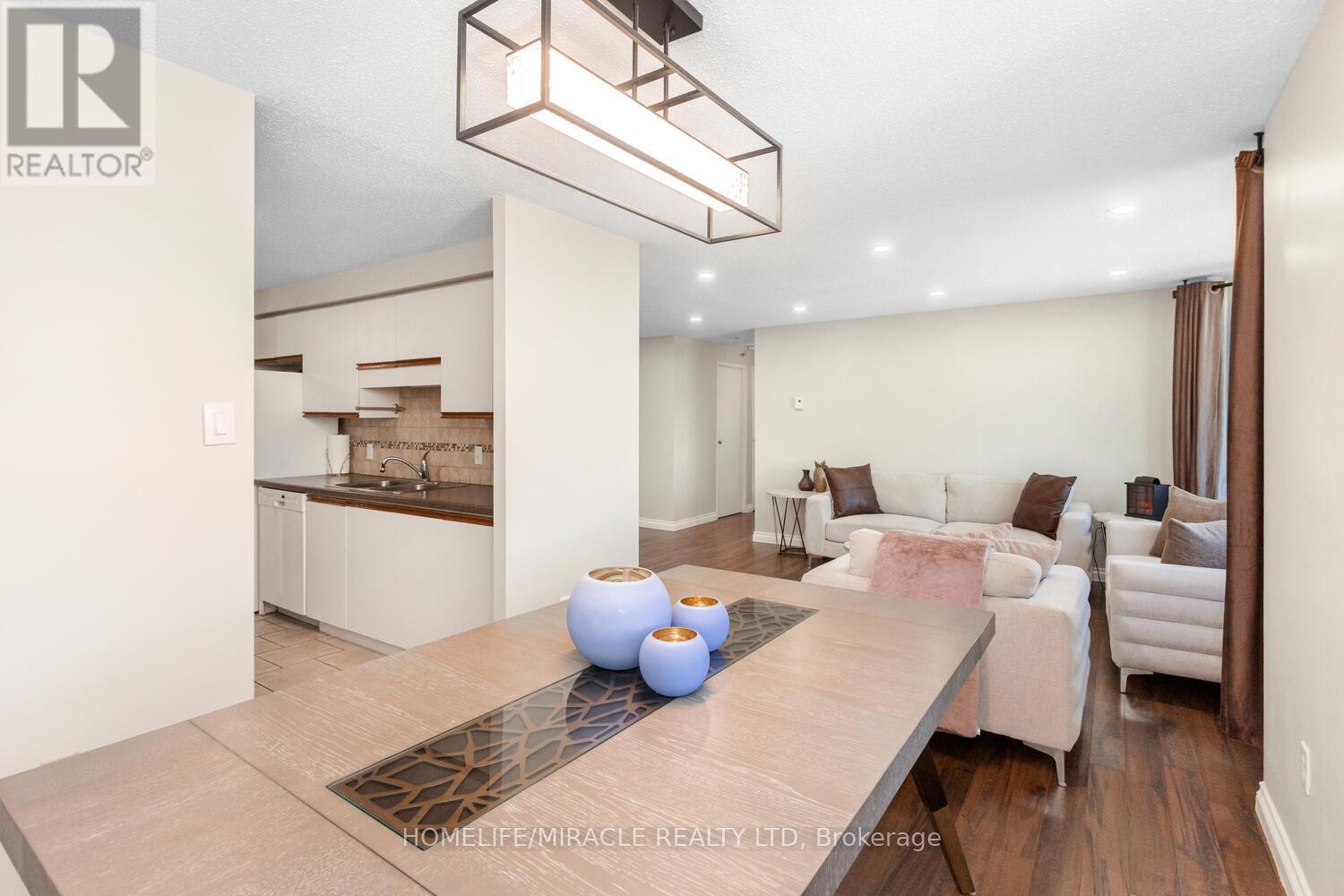 1705 - 35 Green Valley Drive, Kitchener, Ontario  N2P 2A5 - Photo 15 - X12760126