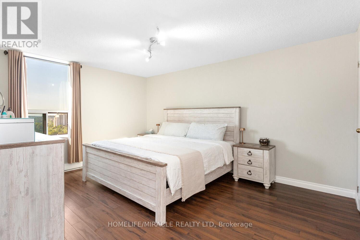 1705 - 35 Green Valley Drive, Kitchener, Ontario  N2P 2A5 - Photo 28 - X12760126