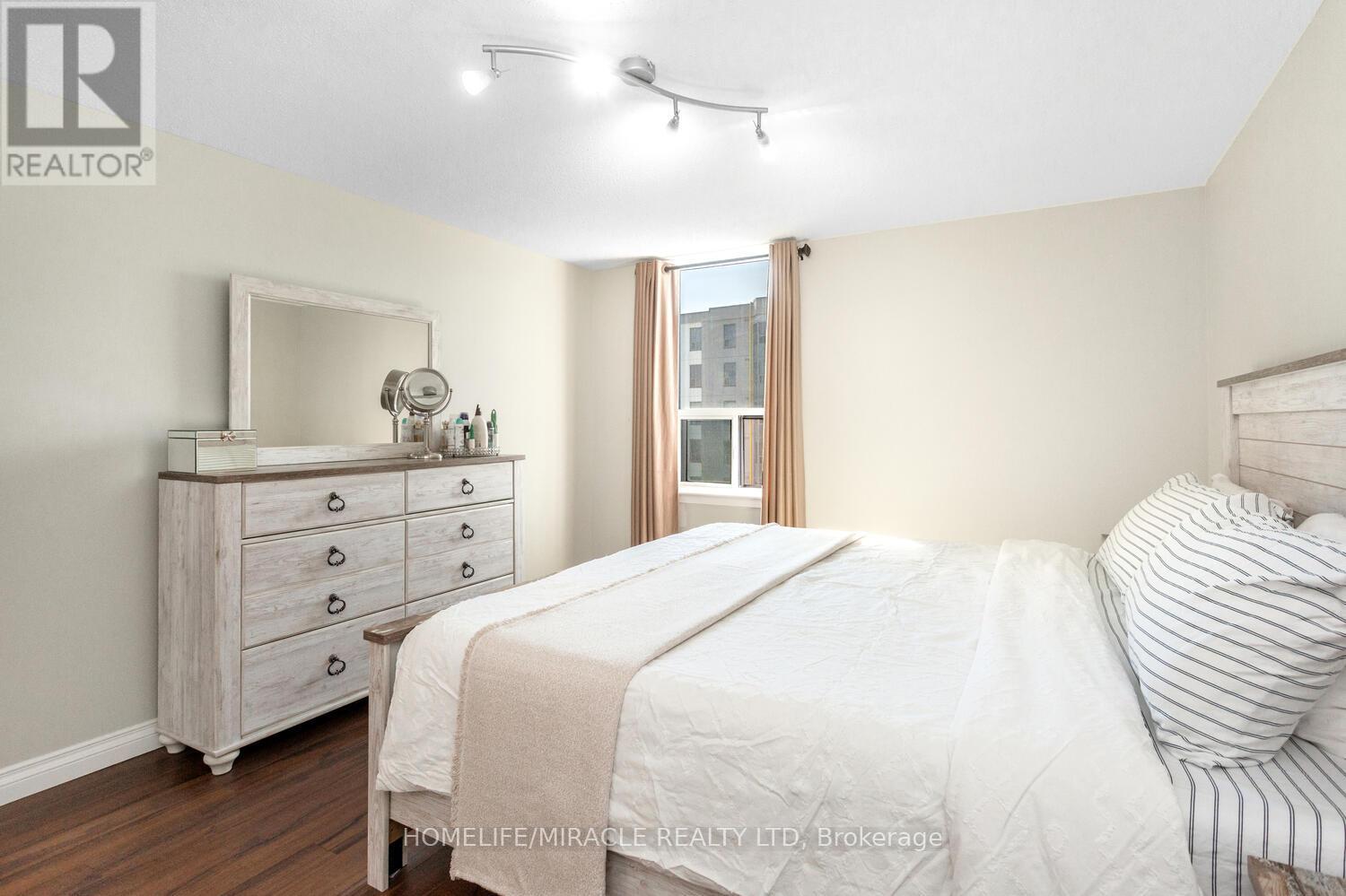 1705 - 35 Green Valley Drive, Kitchener, Ontario  N2P 2A5 - Photo 30 - X12760126