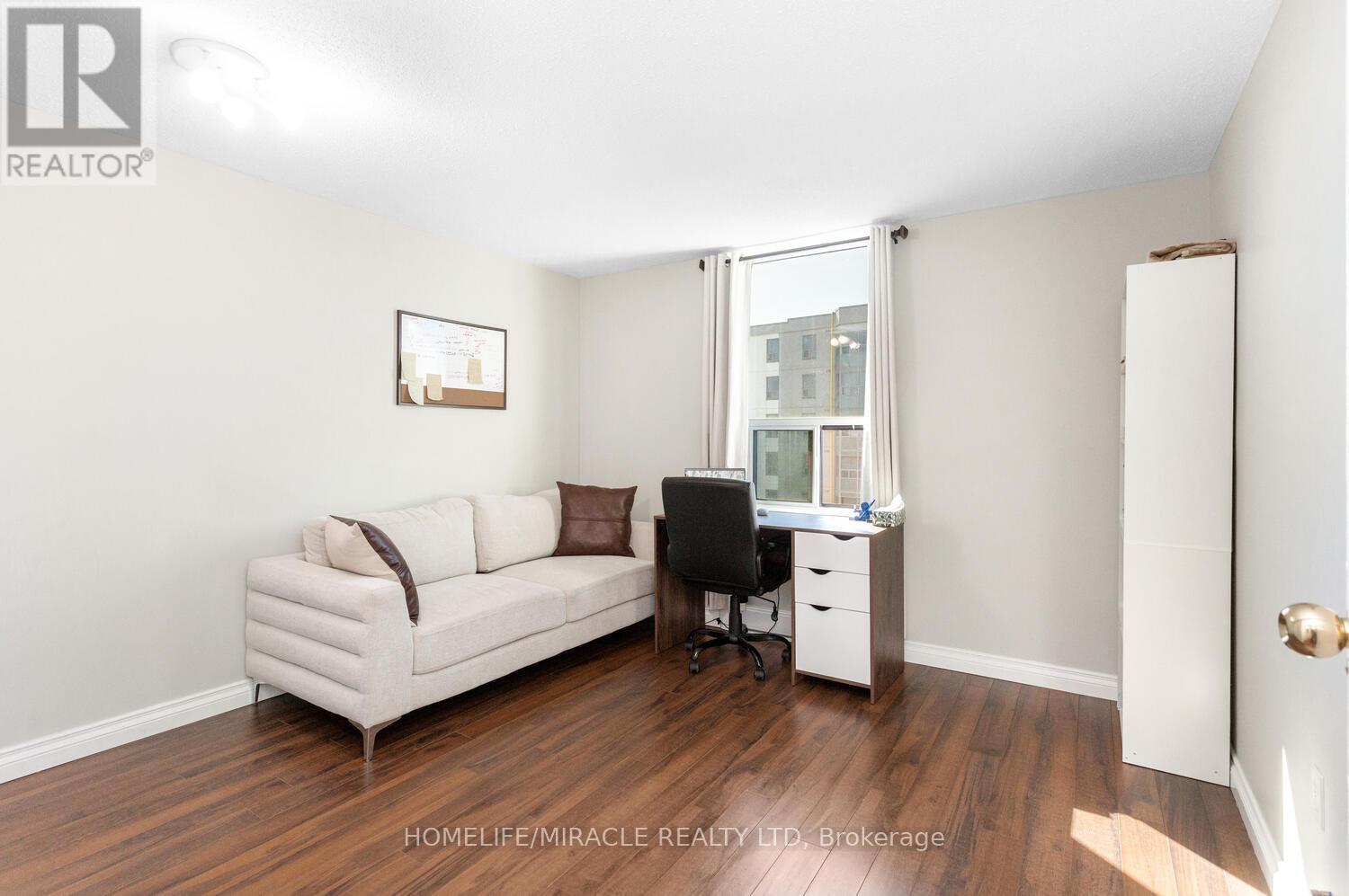 1705 - 35 Green Valley Drive, Kitchener, Ontario  N2P 2A5 - Photo 36 - X12760126