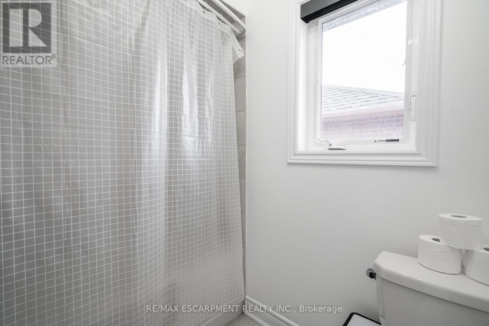 4126 Prokich Court, Lincoln, Ontario  L3J 0M1 - Photo 20 - X12760154