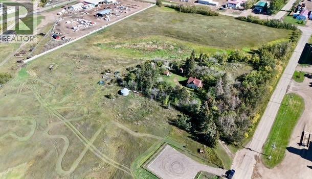 4406 47 Avenue, Stettler, Alberta  T4K 0B7 - Photo 2 - A2247746